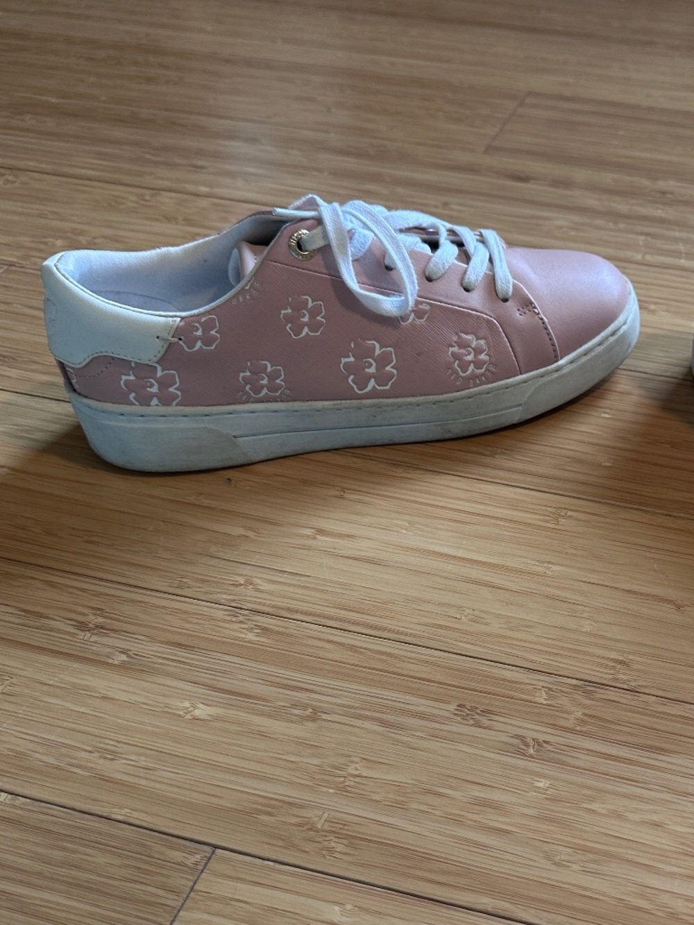 Ted Baker Magnolia Flower Cupsole Trainer TALIY, Color Dusky Pink, Size 7